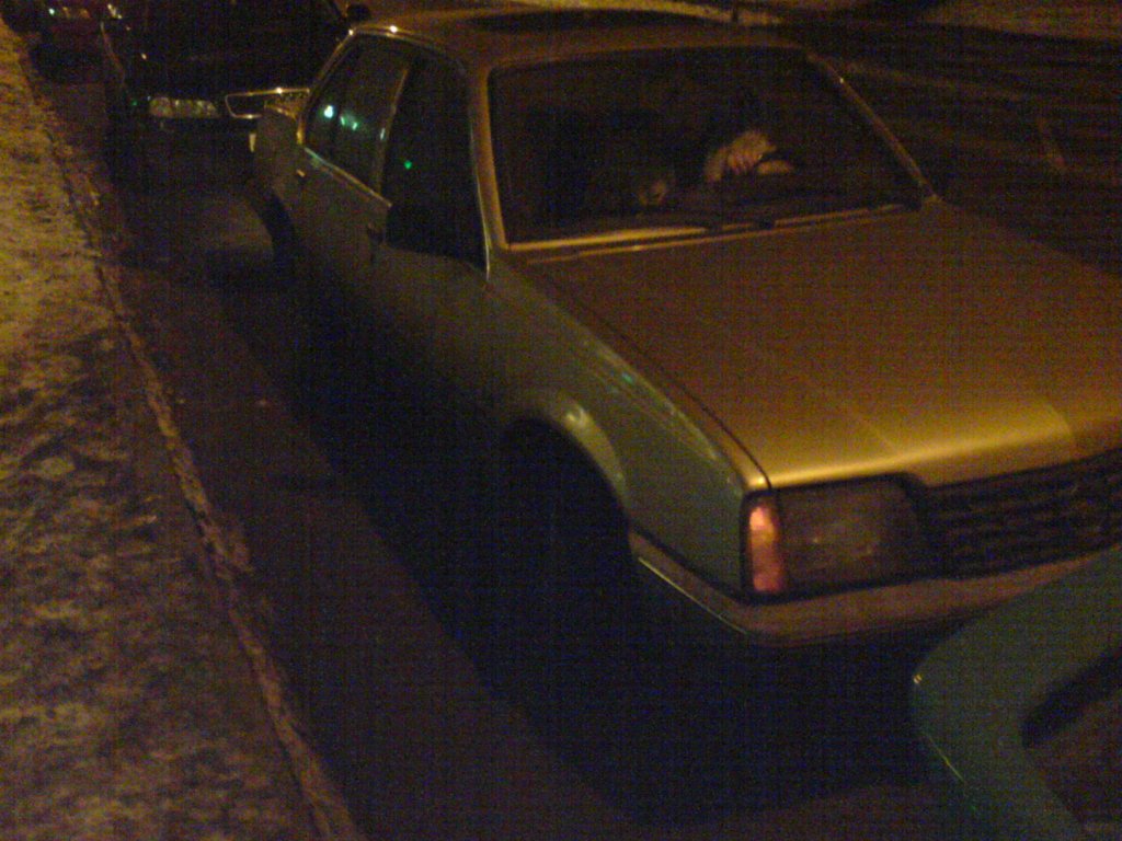 Richard parkol.. f�l m�terre..  �s akkor bel�lem nem lenne j� kamions�f�r?..