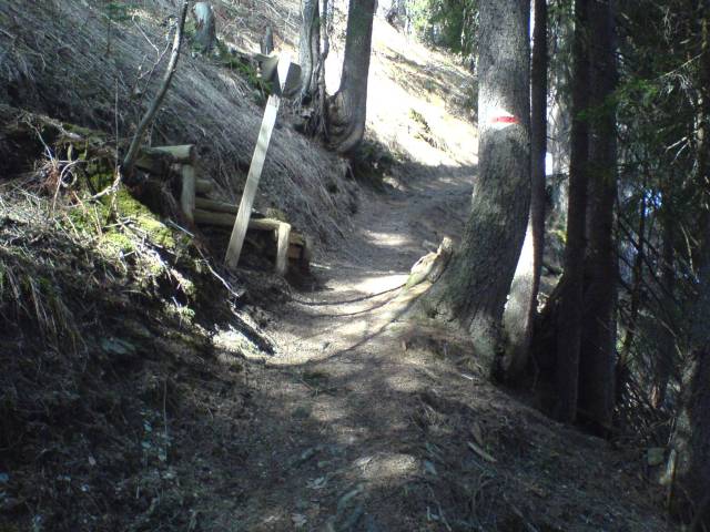 ez mar tetszik, igazi turista osveny!