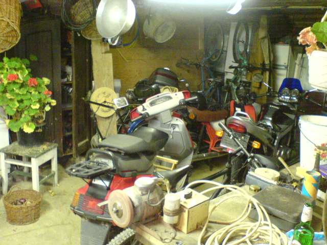 panaszkodik nincs eleg jarmu..