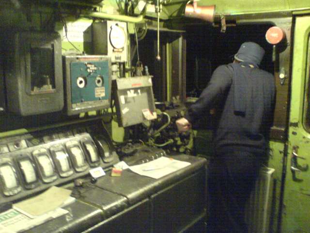 most sok-sok vagon fa jon mogottunk