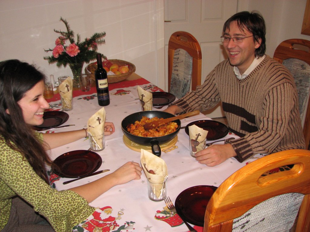 akik �hesek,m�r �lnek..