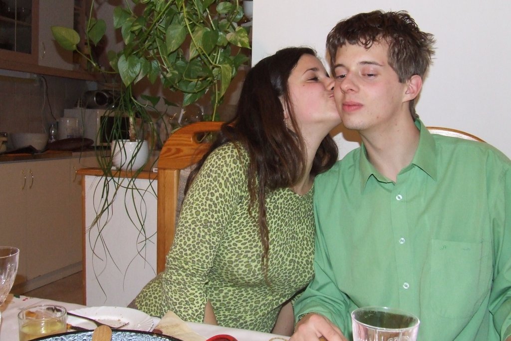 Zsuzsi mondja: kiengesztellek..