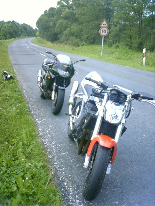 ilyen t�bl�kat mint emezek hatul, nem szeretek latni