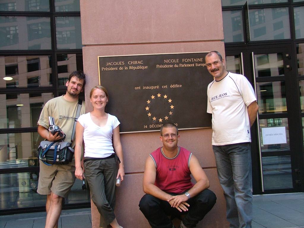 idekeveredett kep: Franciaorszag, Strasbourg, EU-Parlamentnel (!) is vagyunk..