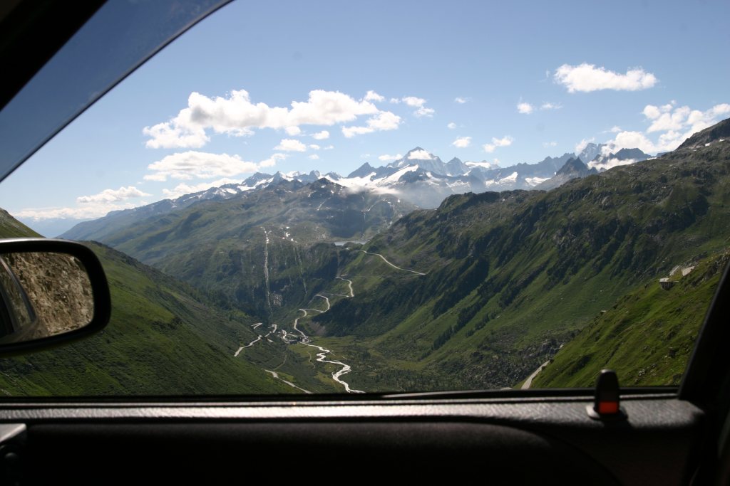 ritkan van ilyen latkep a kocsiajtobol