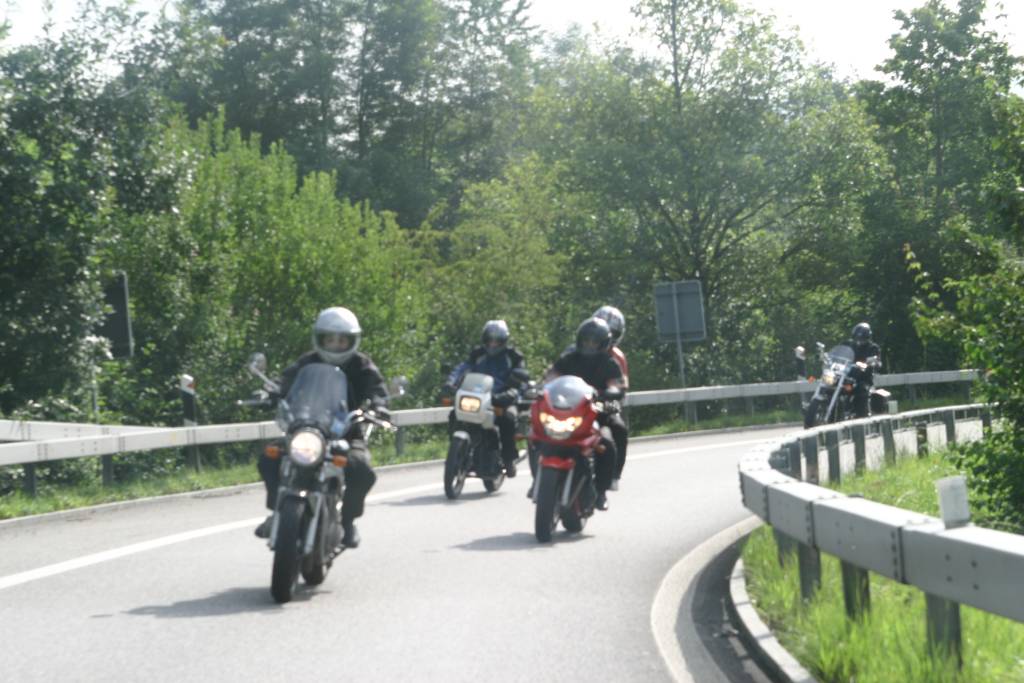 igy nezunk mi ki (jo hogy T/1-ben irom, mikor en sokszor ott sem voltam, mert mas elfoglaltsagom volt khmmm...)