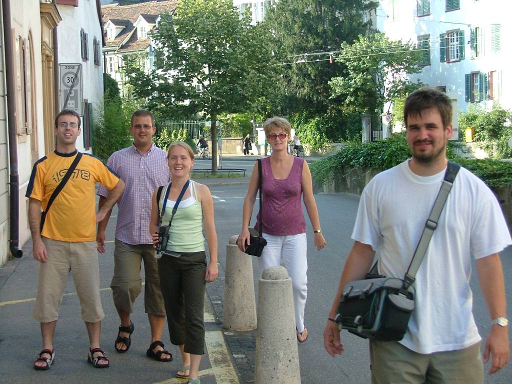 ez mar az ismerjuk meg Baselt gyalogosan cimu resz