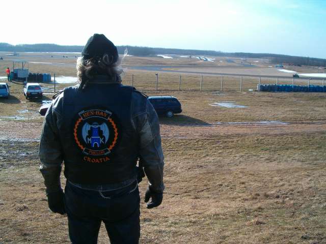 Tibi figyeli a versenyzoket