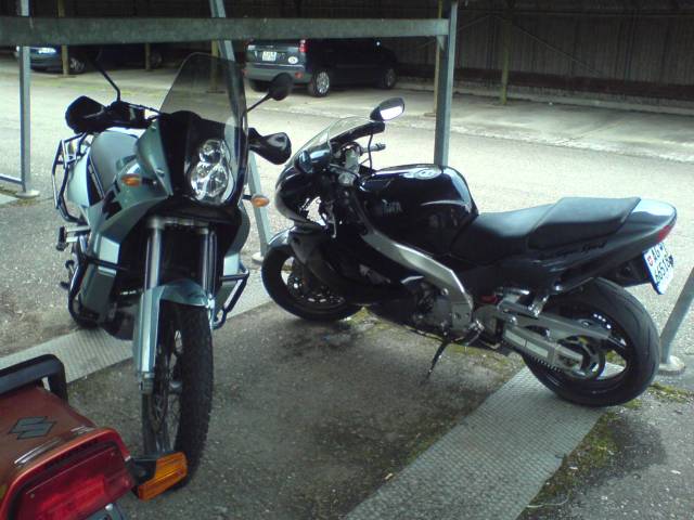 Pietro FZR 1000 Tunderace-e. ceges parkoloban 