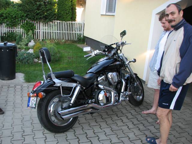 M�nesi �r, tegezhetem m�g ezut�n?..:))