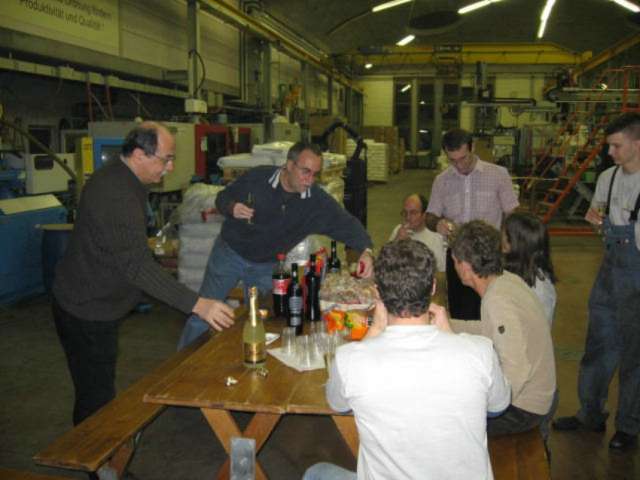 az oev utolso muszakja kezdodik,  '06 dec 22.-en