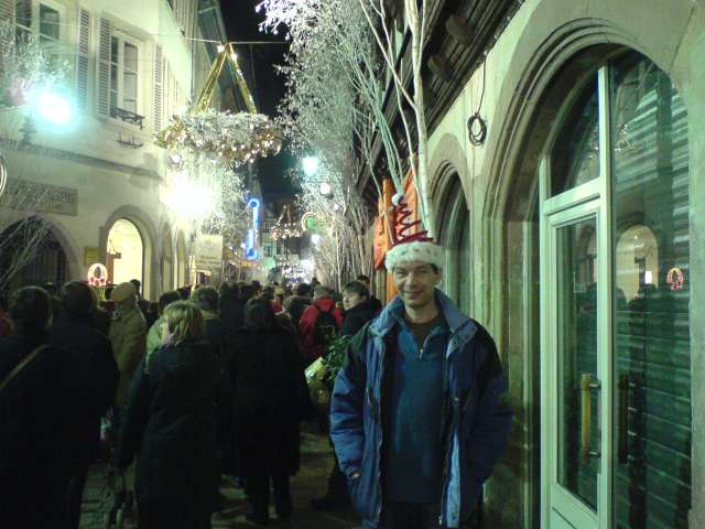 megvan a sapka.. ezt hordjak a vaganyok:)