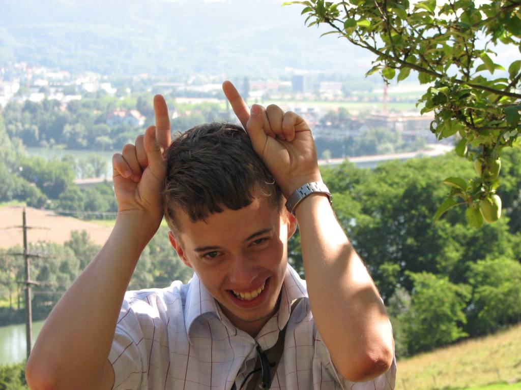 mivan ocsem, beledbujt a kisordog? :)